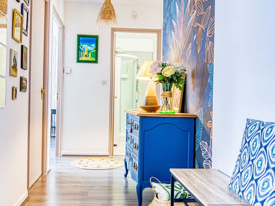 Blue, Window, Table, Plant, Azure, Door, Building, Interior Design, Wood, Purple