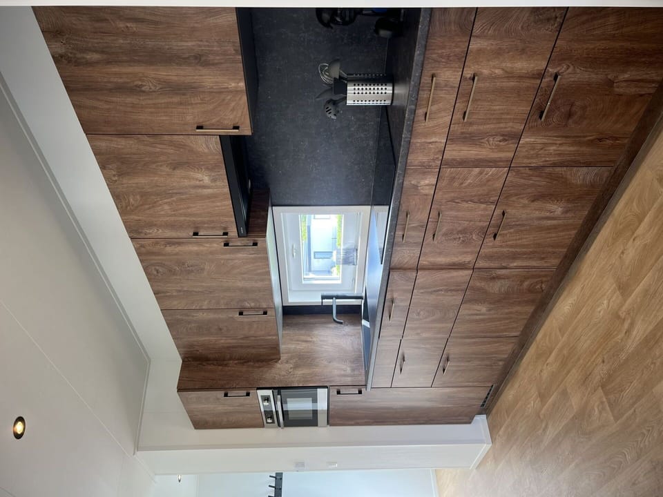 Wood, Rectangle, Composite Material, Symmetry, Hardwood, Ceiling, Flooring, Plywood