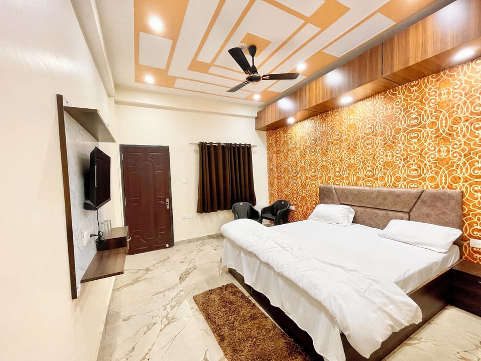 Deluxe Triple Room | Soundproofing, free WiFi, bed sheets