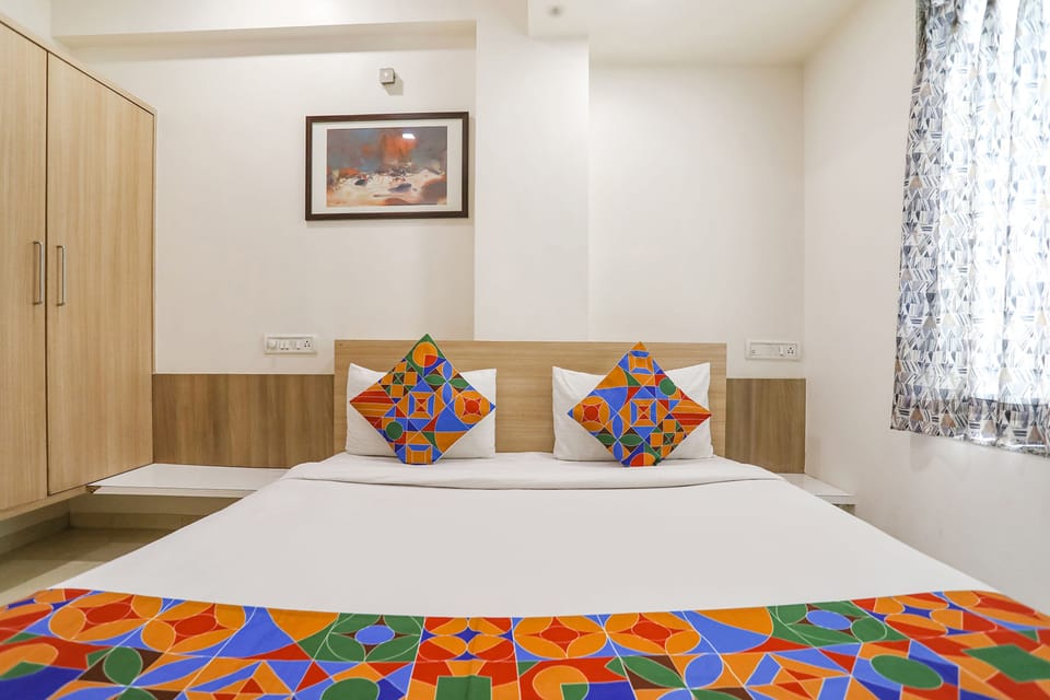 Premium Room | Egyptian cotton sheets, premium bedding, in-room safe, free WiFi