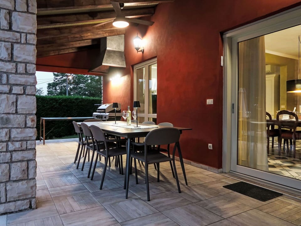 Furniture, Table, Chair, Wood, Interior Design, Building, Floor, Flooring, Brick, House