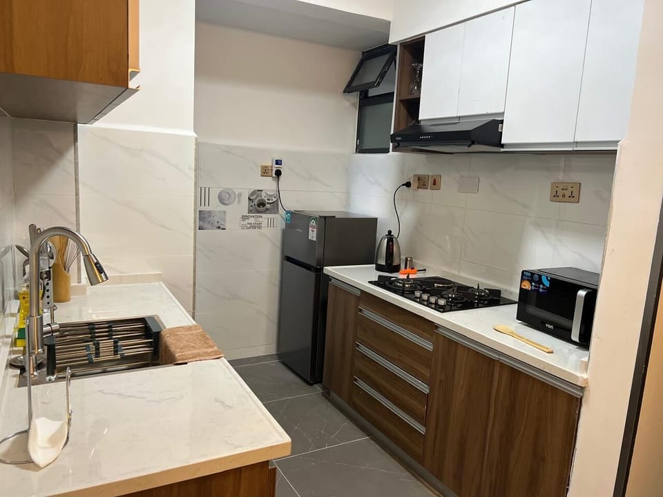 Apartment, 1 Bedroom | Private kitchen | Cookware/dishes/utensils