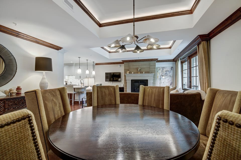 Condo, 3 Bedrooms | Dining