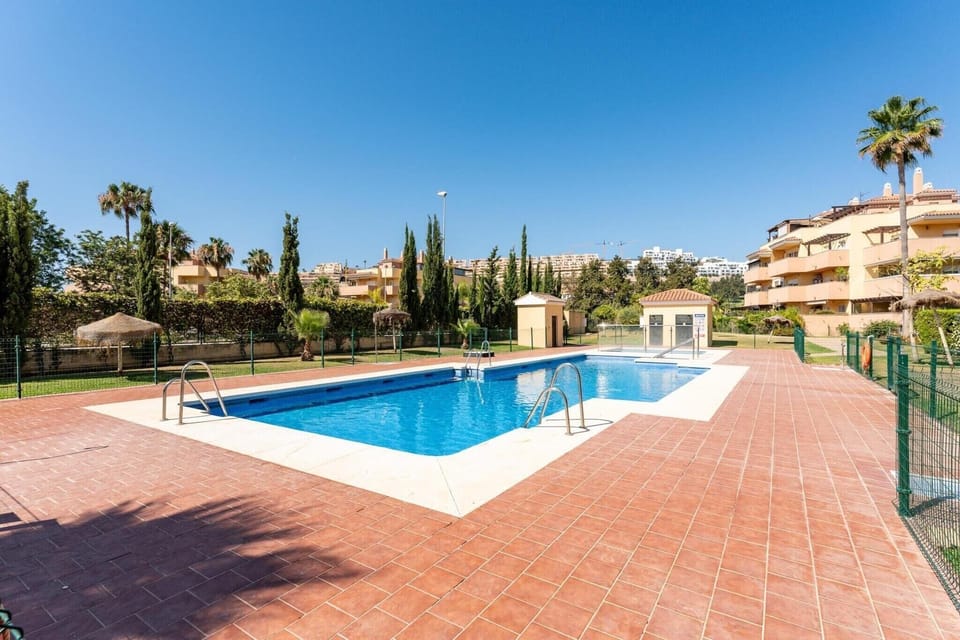 Holiday Home Swimming Pool