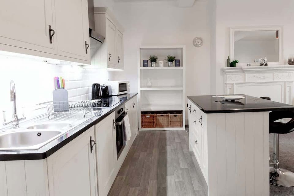 Enjoy cooking in our fully equipped kitchen.
