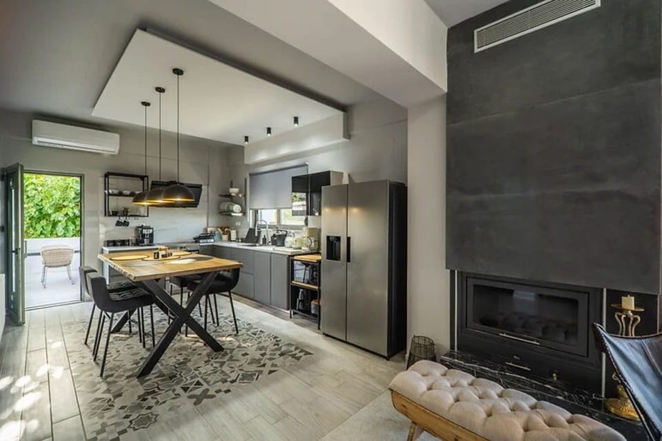 Kitchen, Living Room