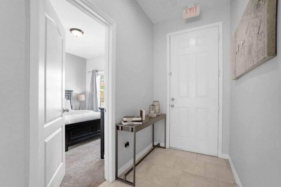 4671 Terrasonesta Drive (12).jpg
