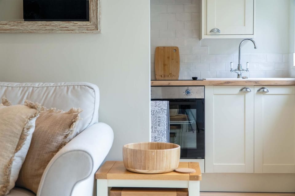 Bayview 3 - 2 Bedroom Chalet - Bayview Oxwich (5457)