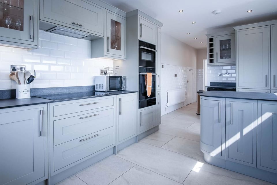 Channel View – 3 Bedroom House - Rhossili Bay (5990)