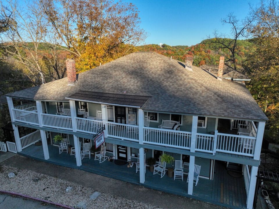 Front of the Piedmont House
