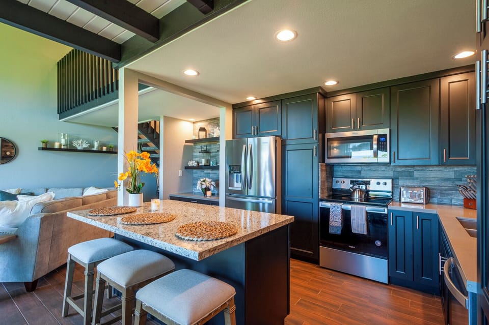 Condo, Multiple Beds, Patio, Ocean View (16B) | Private kitchen | Coffee/tea maker