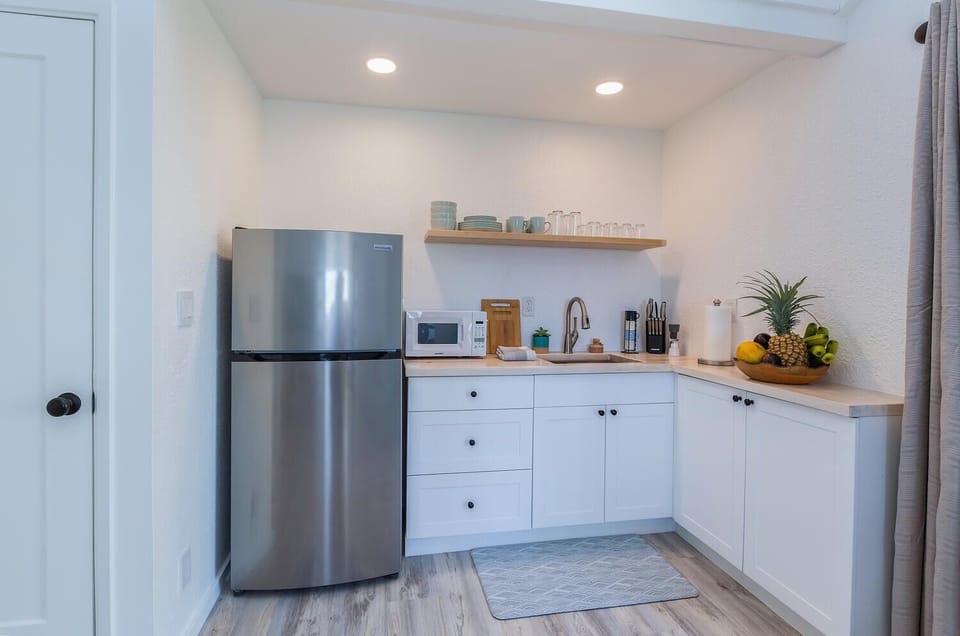 Condo, Multiple Beds, Balcony, Golf View (16 ) | Private kitchen | Coffee/tea maker, electric kettle