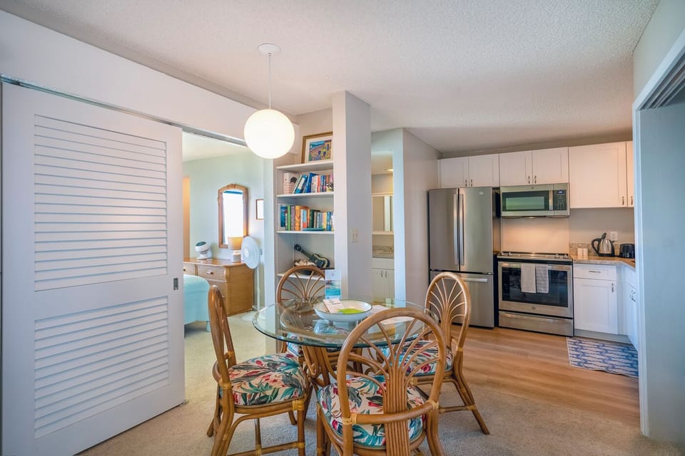 Condo, Multiple Beds, Balcony, Ocean View (E8) | Private kitchen | Coffee/tea maker