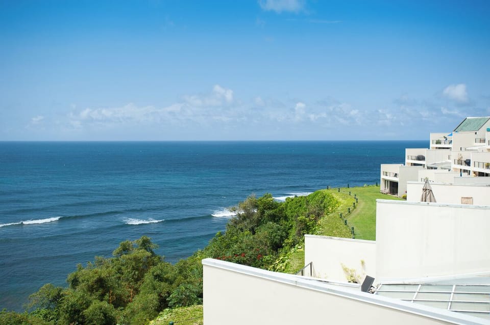 Beach/ocean view