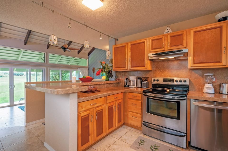 Condo, Multiple Beds, Patio, Garden View (23) | Private kitchen | Coffee/tea maker