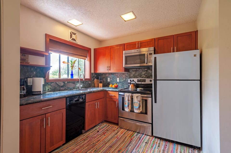 Condo, Multiple Beds, Patio, Beach View ( F1) | Private kitchen | Coffee/tea maker