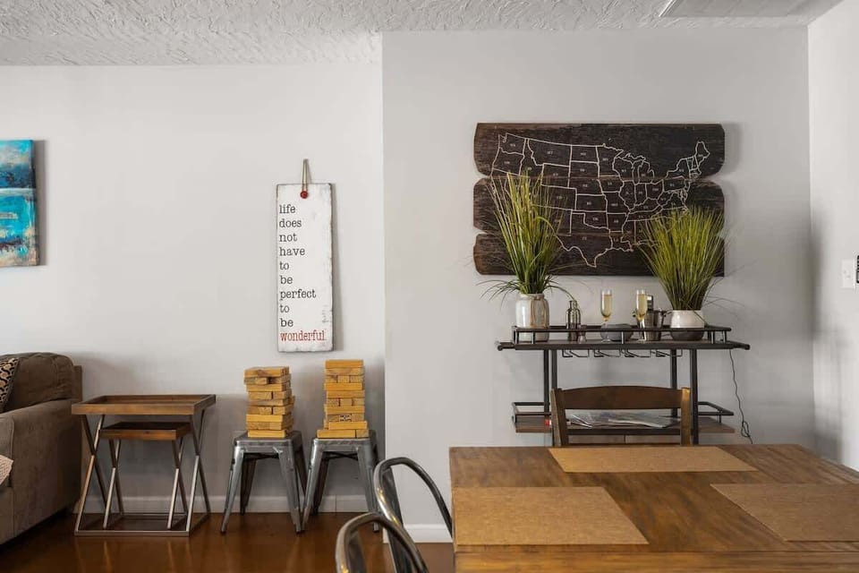 Dining Area in the Primary Living Area that seats 8 guests.