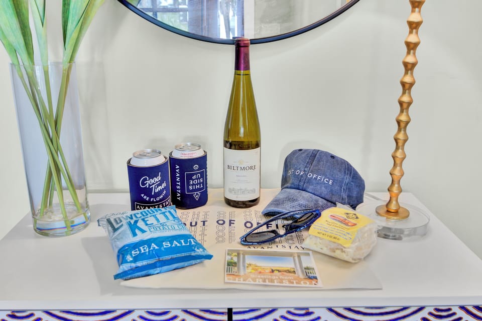 AvantStay welcomes you.