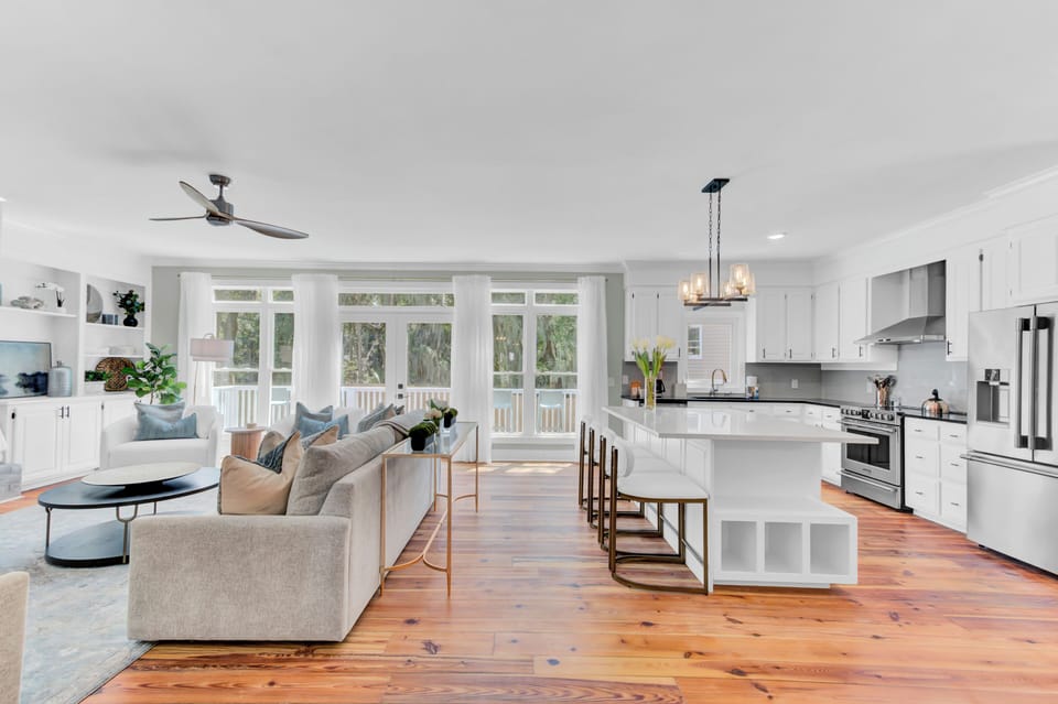 Open floor plan.