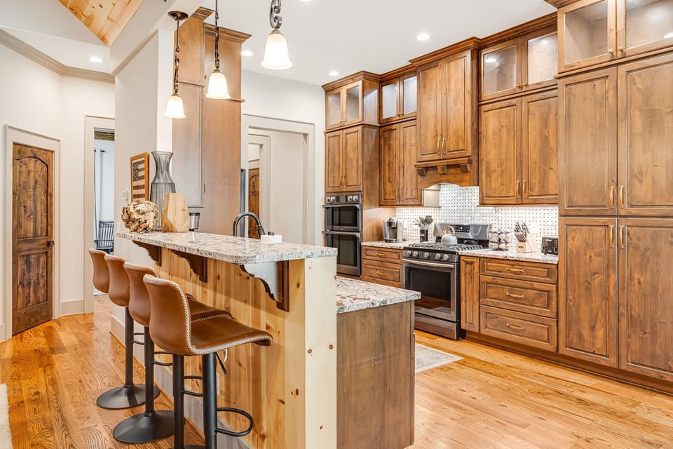 Main Level - Chef's Gourmet Kitchen