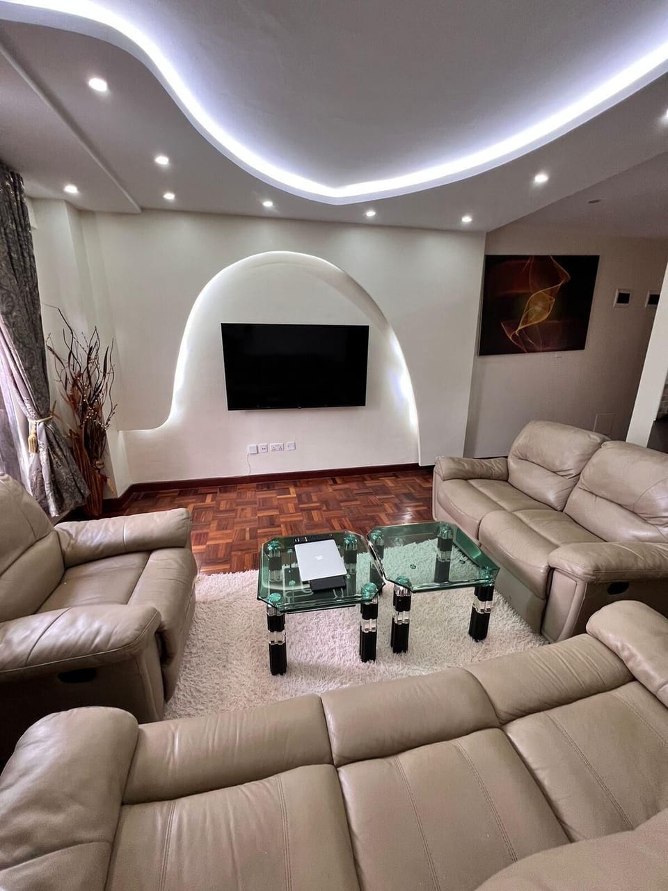 Apartment | Living area | TV