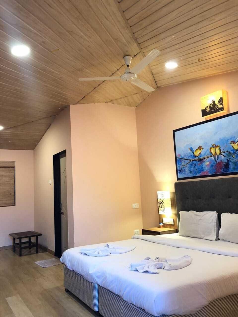 Standard Double Room | Living area