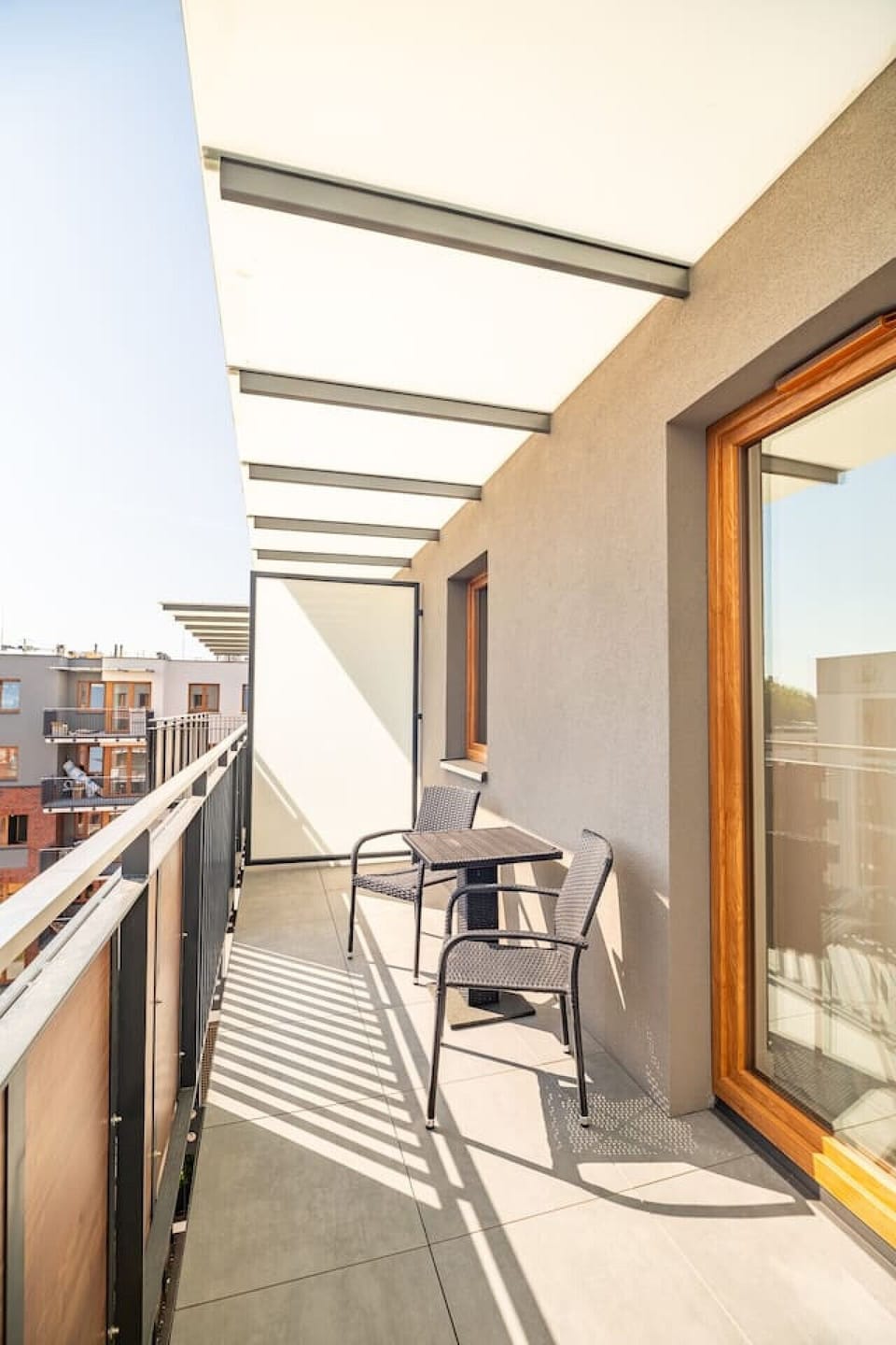 Private Balcony | Book Now with RENTUJEMY
