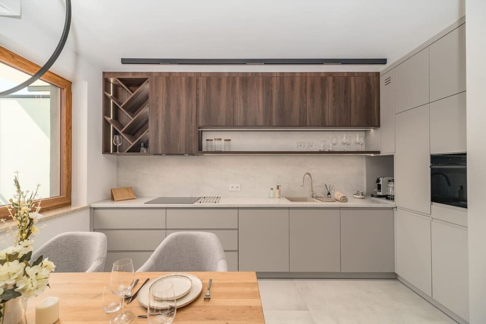 Fully Equipped Kitchen | Book Now with RENTUJEMY