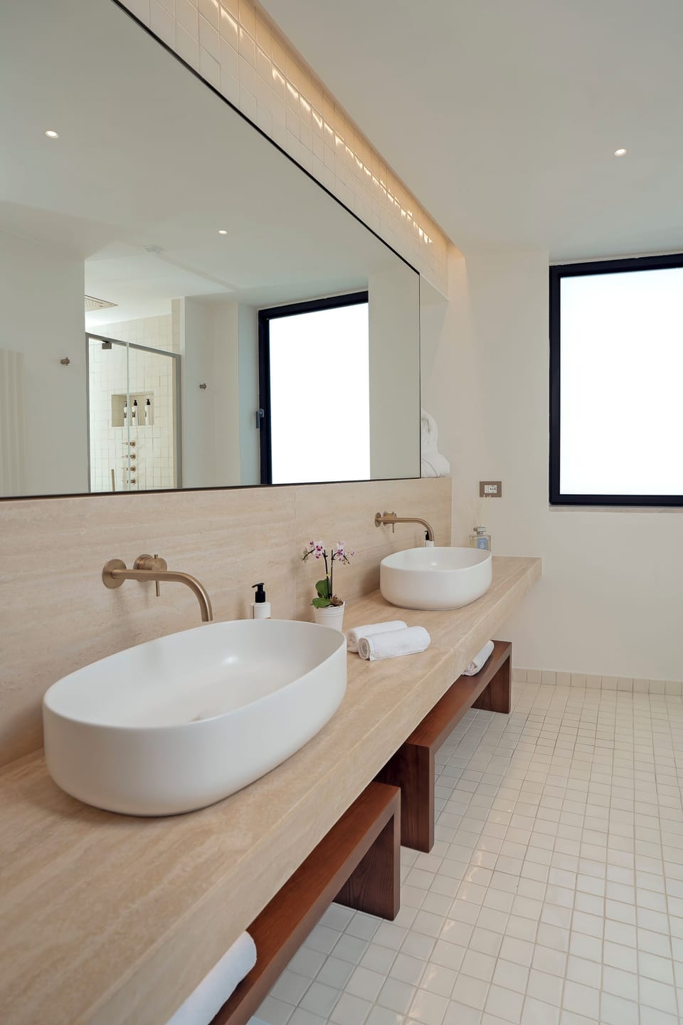 Shower, rainfall showerhead, designer toiletries, hair dryer