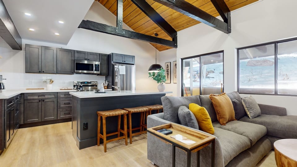 Indoors, Home Decor, Furniture, Living Room, Table