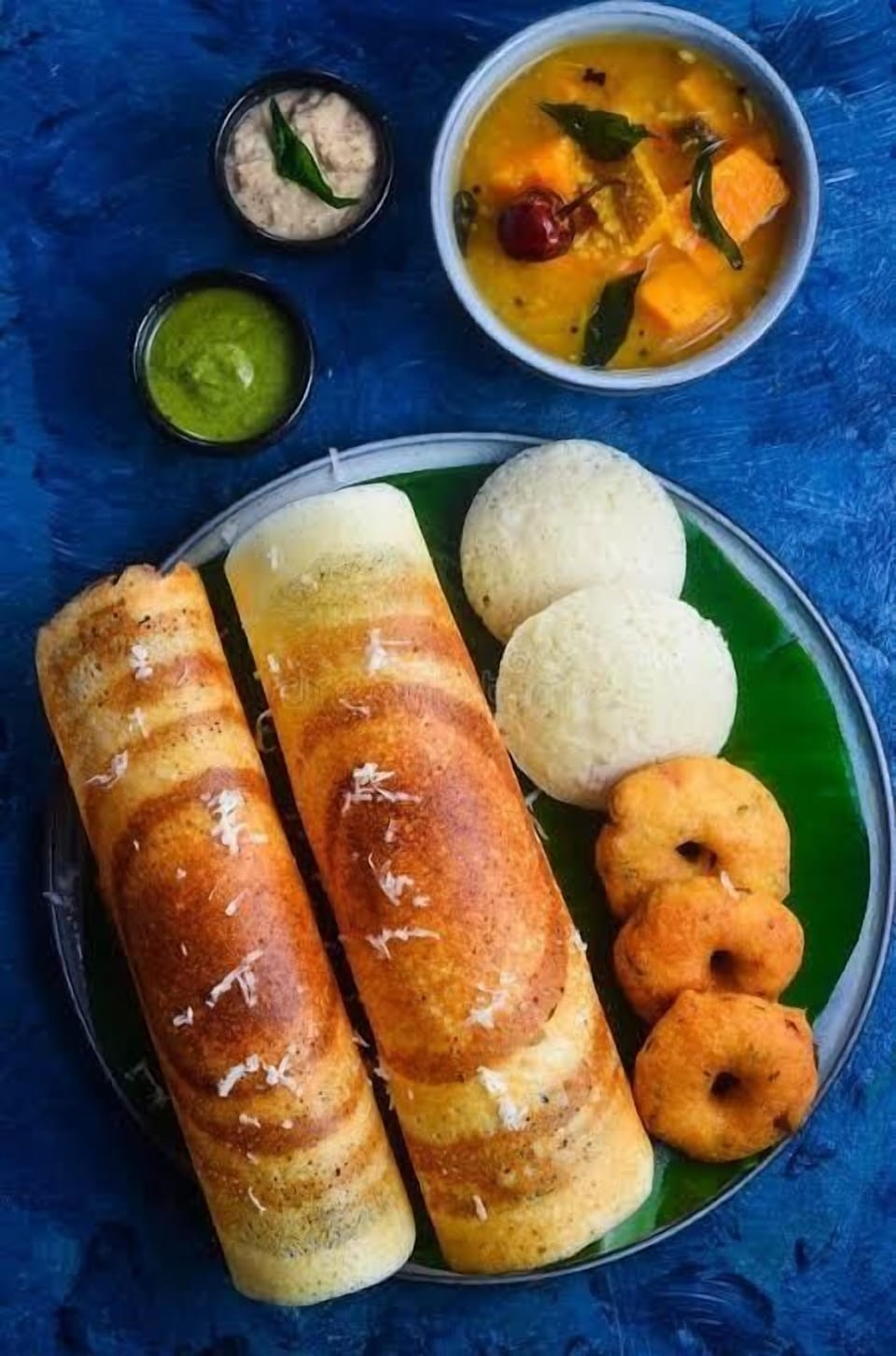 Daily local cuisine breakfast for a fee