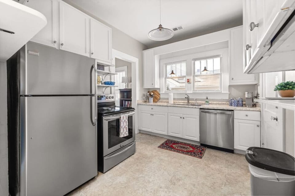 Cook, chat, and gather—this kitchen is made for shared meals and meaningful moments.