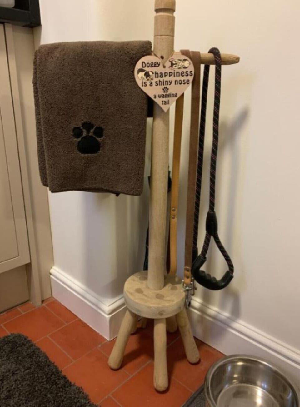 Dog station