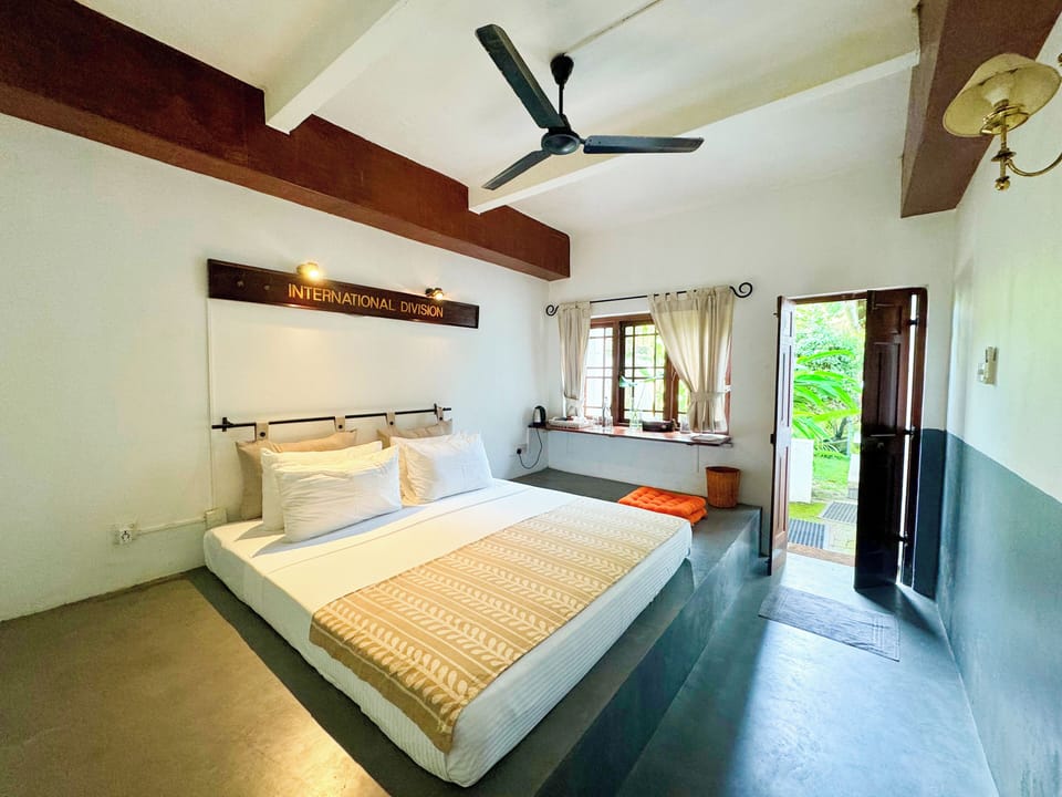 Standard Double Room | In-room safe, desk, blackout drapes, iron/ironing board