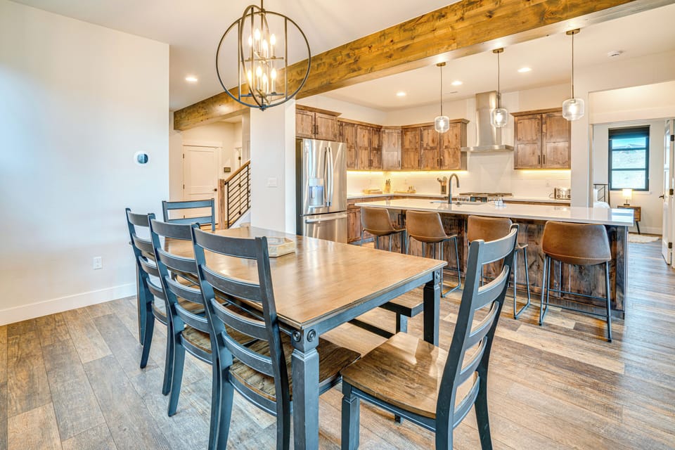 House (4 Bedrooms) | Interior