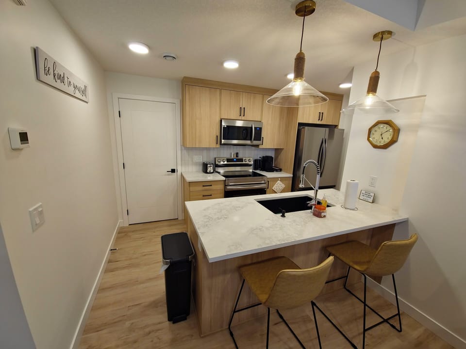Kitchen And Eating Area