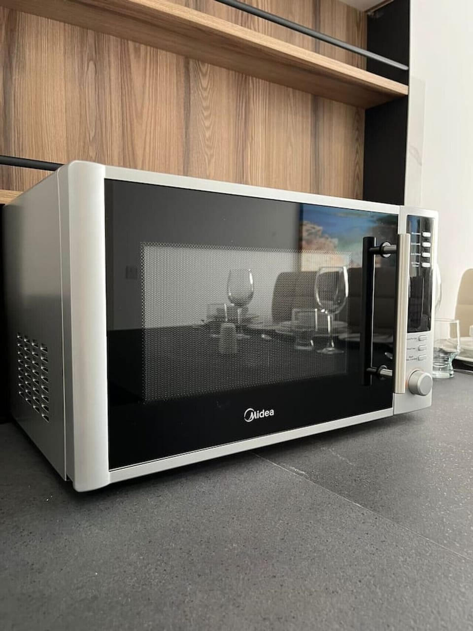 Microwave