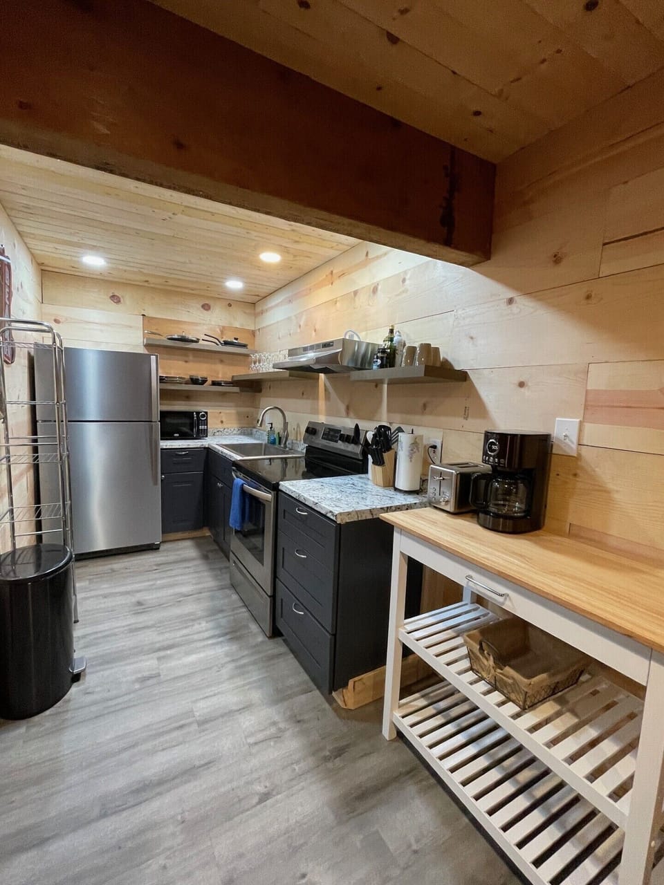 Full Kitchen