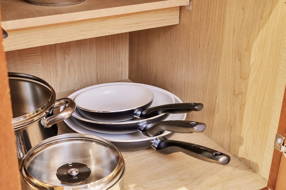 Fully Stocked Kitchen