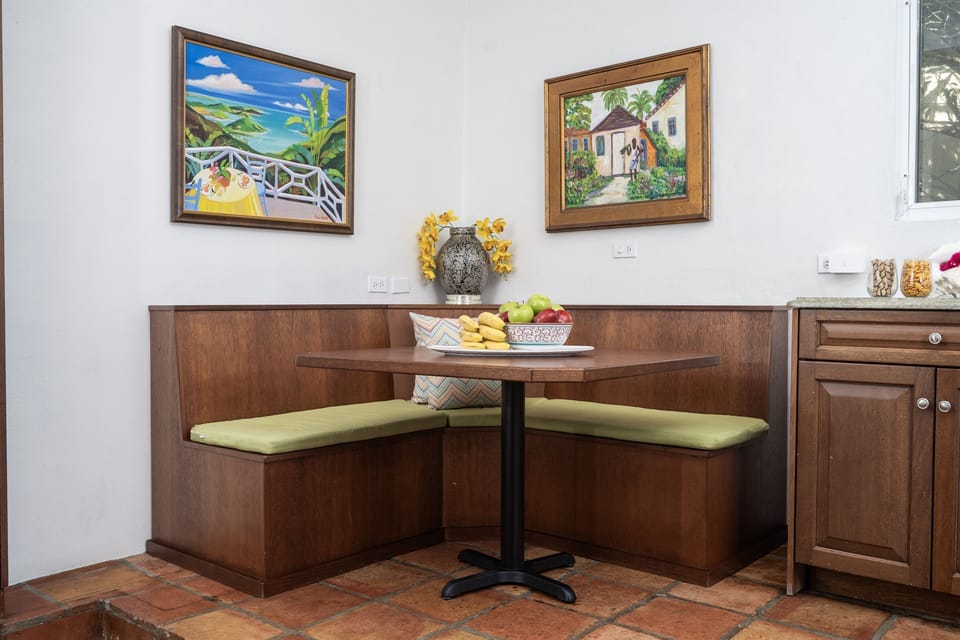 Seating for 4 in the kitchen, but almost everyone prefers to dine al fresco!