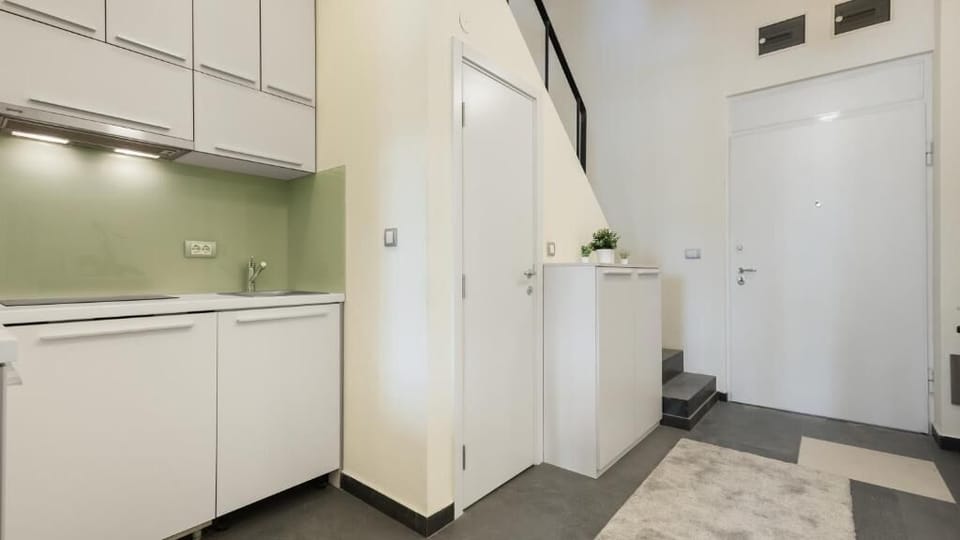 Superior Duplex, River View | Private kitchen | Full-size fridge, stovetop, espresso maker, coffee/tea maker