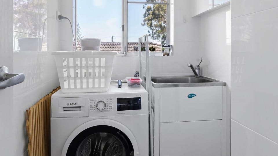 Everything you need for longer stays, including a dedicated laundry space.