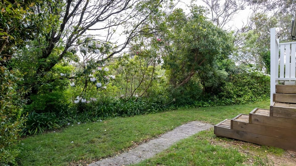 Relax in the private, leafy surroundings of this professionally managed holiday home