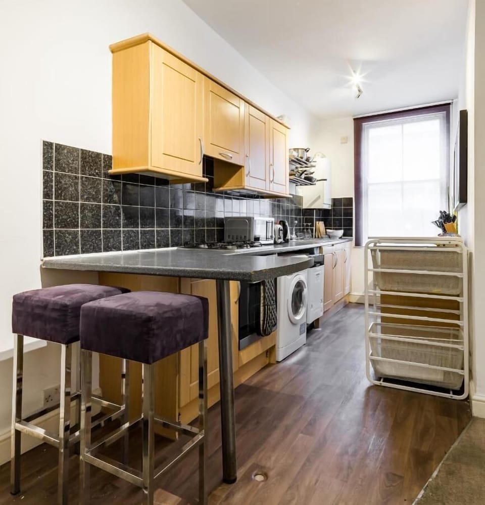 Basic Double Room | Private kitchen