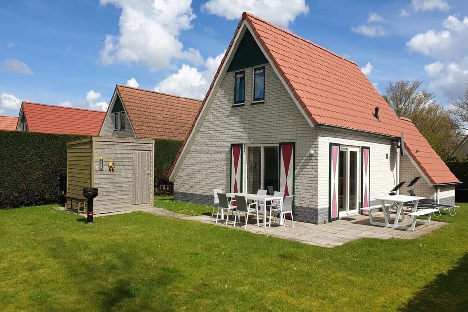 Holiday Home Exterior [summer]
