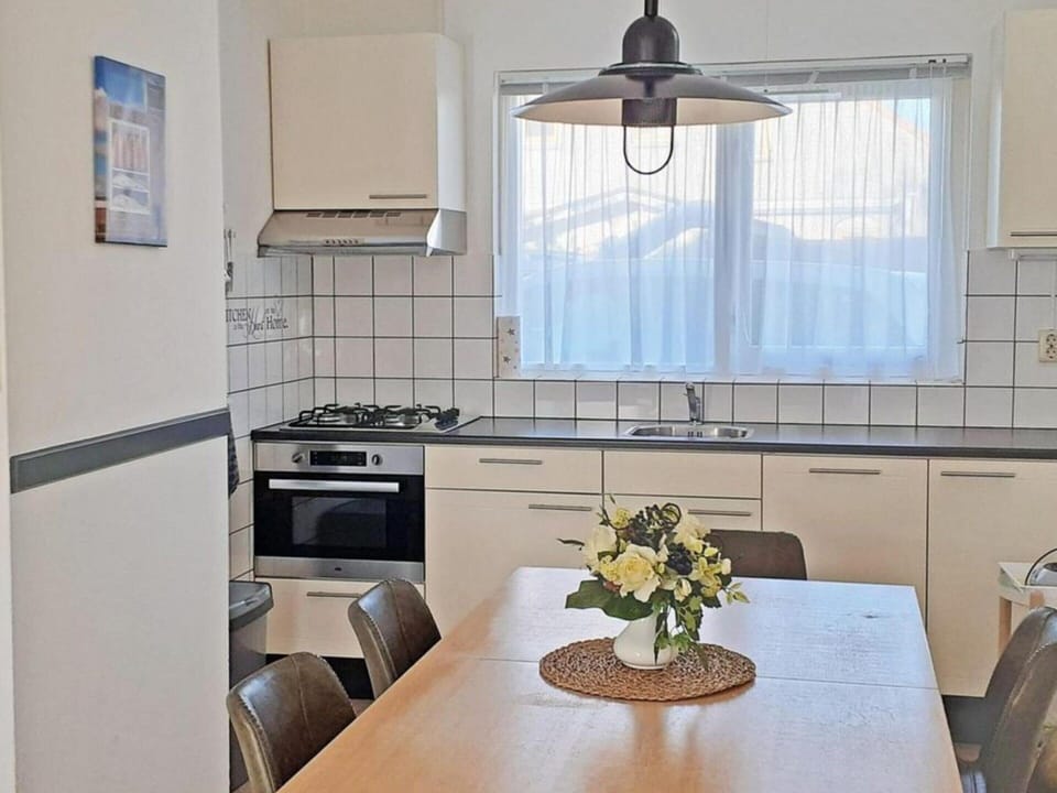 House | Dining