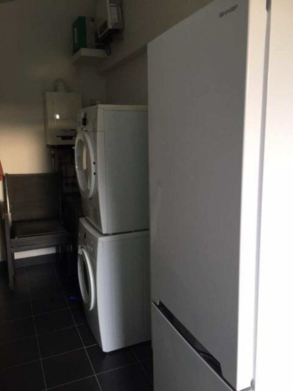 House | Private kitchen | Electric kettle, highchair