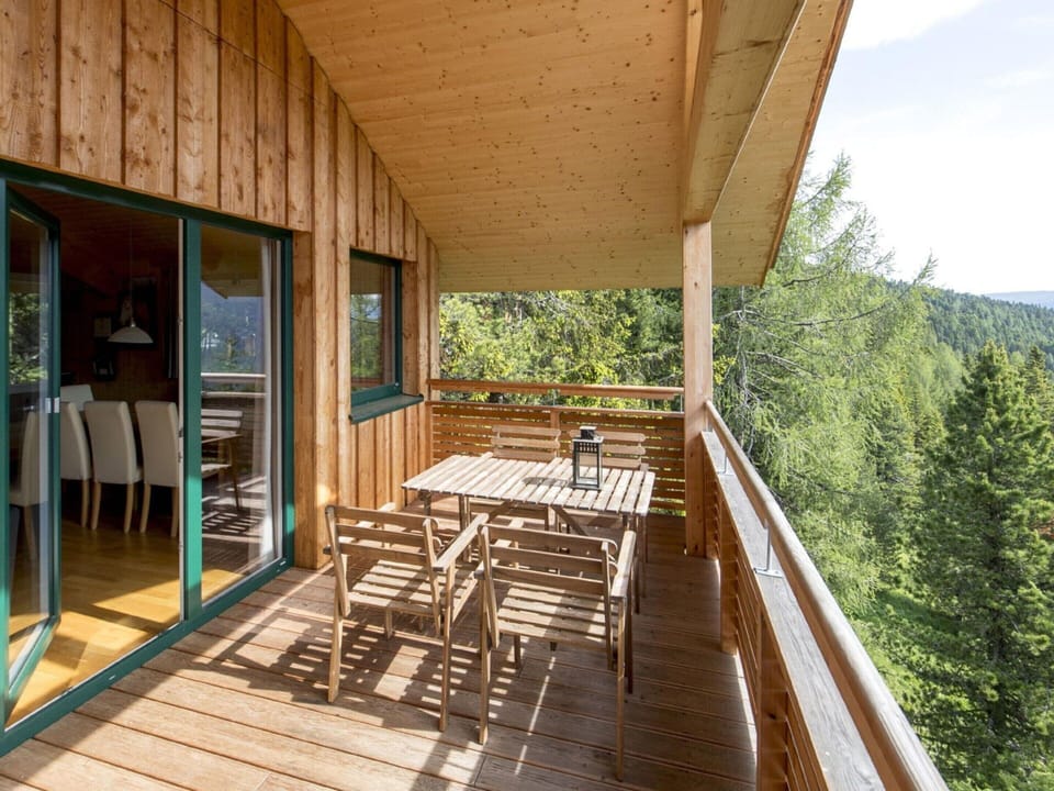 Chalet | Exterior