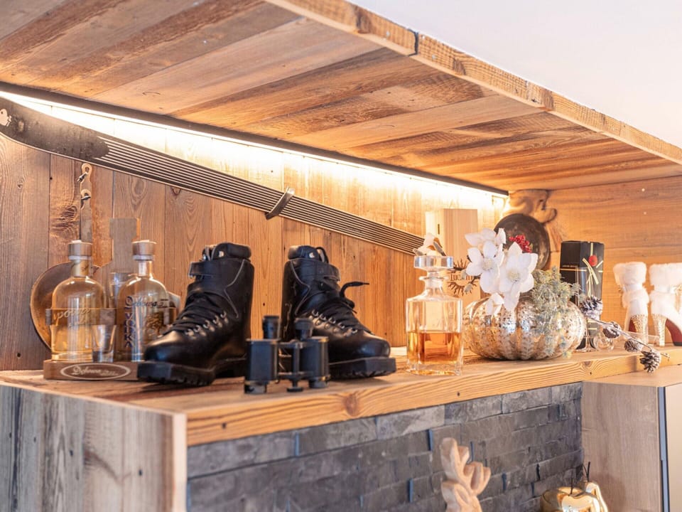 Chalet | Interior detail