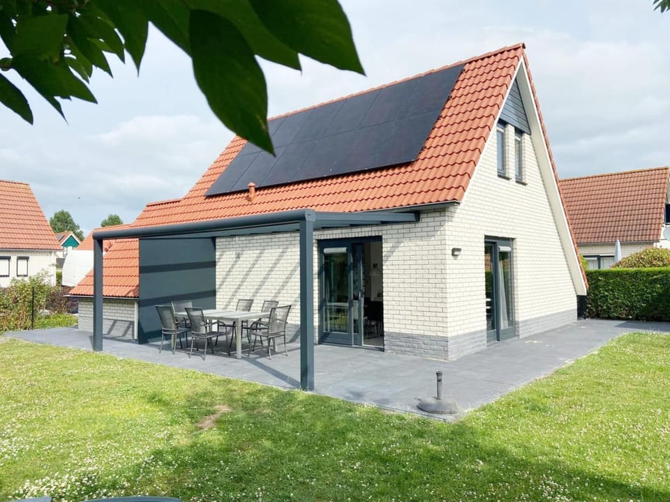 House | Exterior